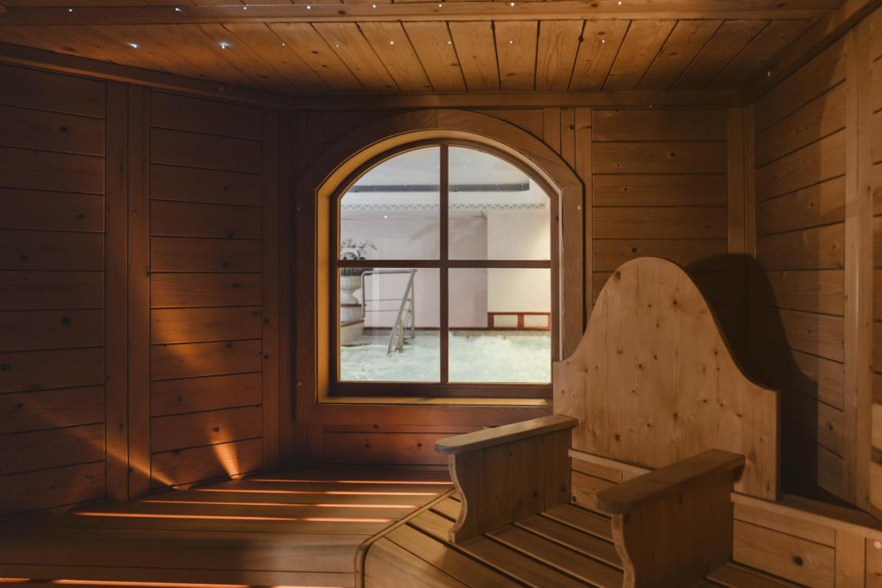 Hotel Colbricon Beauty & Relax San Martino Di Castrozza Exterior photo