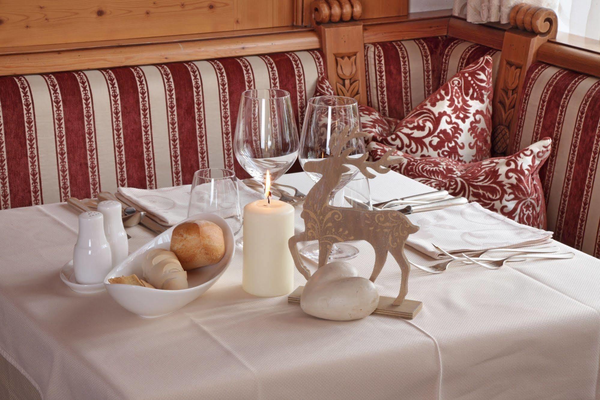 Hotel Colbricon Beauty & Relax San Martino Di Castrozza Exterior photo