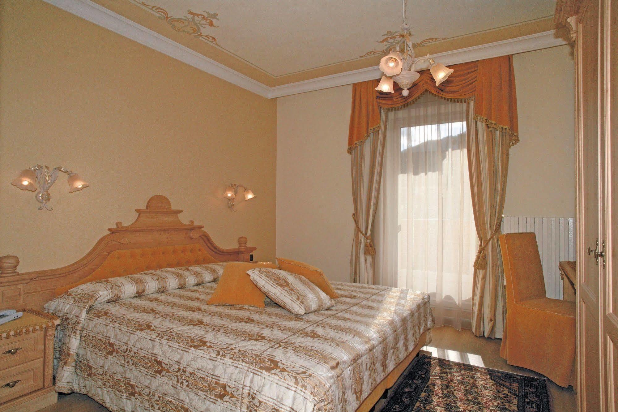 Hotel Colbricon Beauty & Relax San Martino Di Castrozza Exterior photo